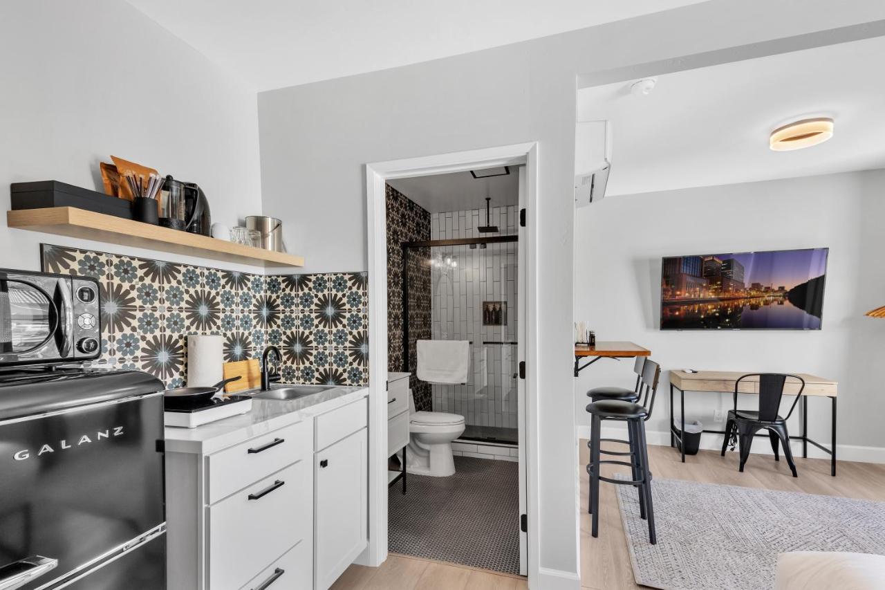 Single Bedroom - Queen Size. Heart Of Downtown Βίστα Εξωτερικό φωτογραφία